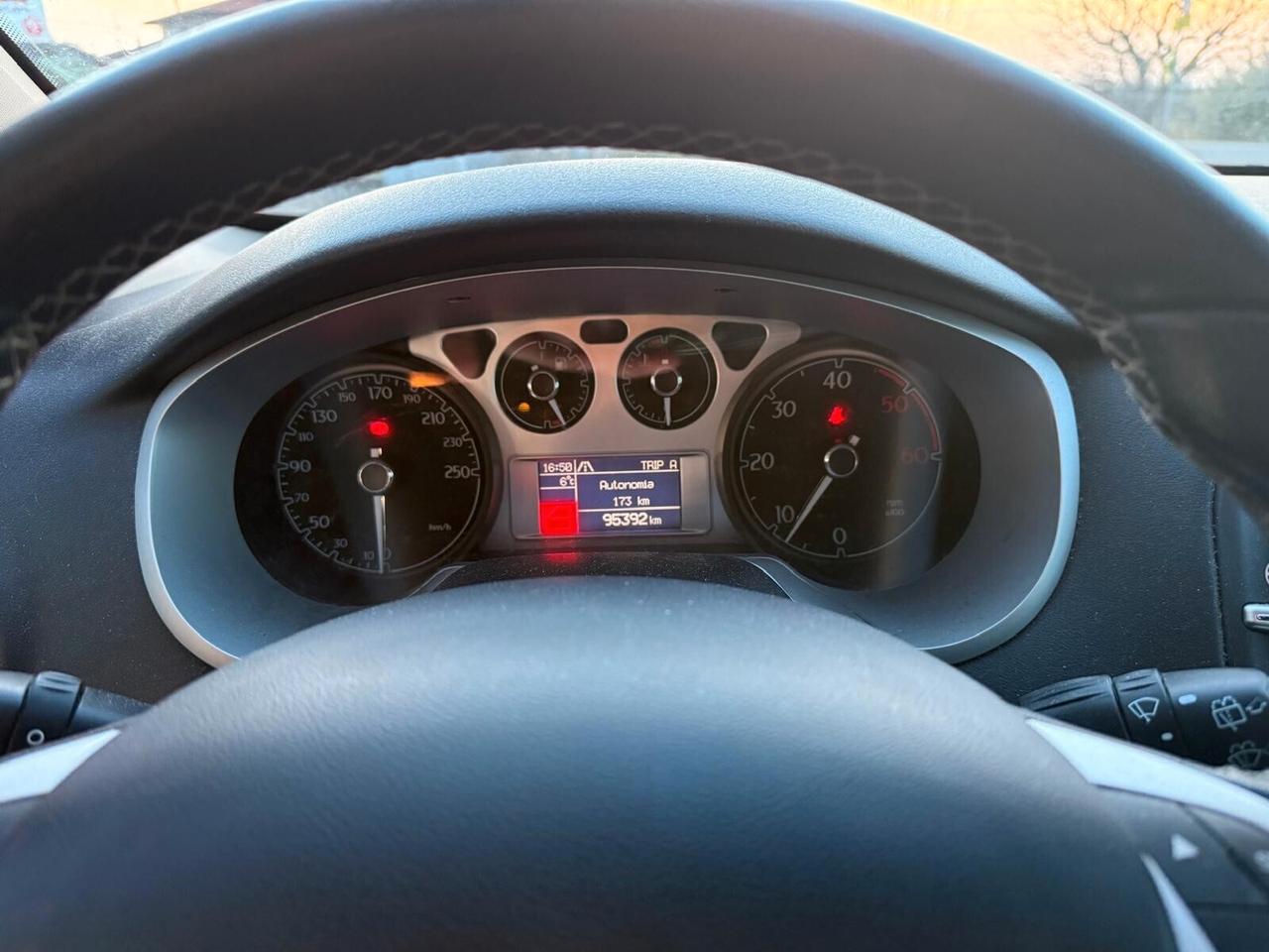 Lancia Delta 1.6 MJT DPF Selectronic Argento