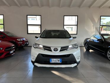 Toyota RAV 4 RAV4 2.0 D-4D 2WD Style White Ed.