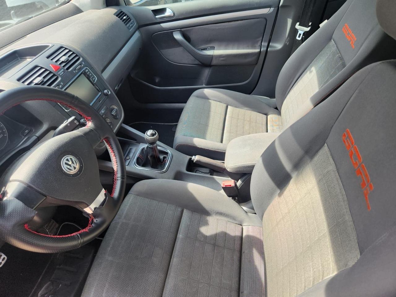 Volkswagen Golf 1.6 5p. Trendline BiFuel G