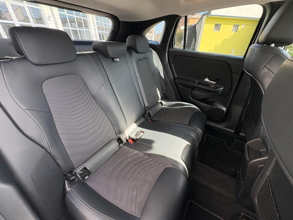 Mercedes-benz GLA 180 d Automatic Business