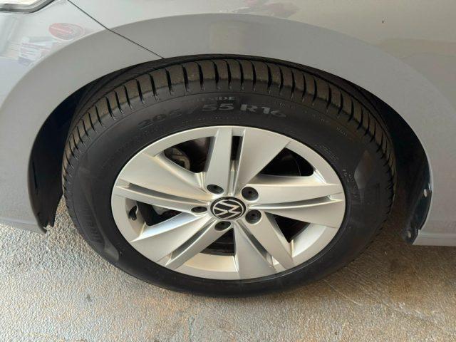 VOLKSWAGEN Golf 2.0 TDI Life