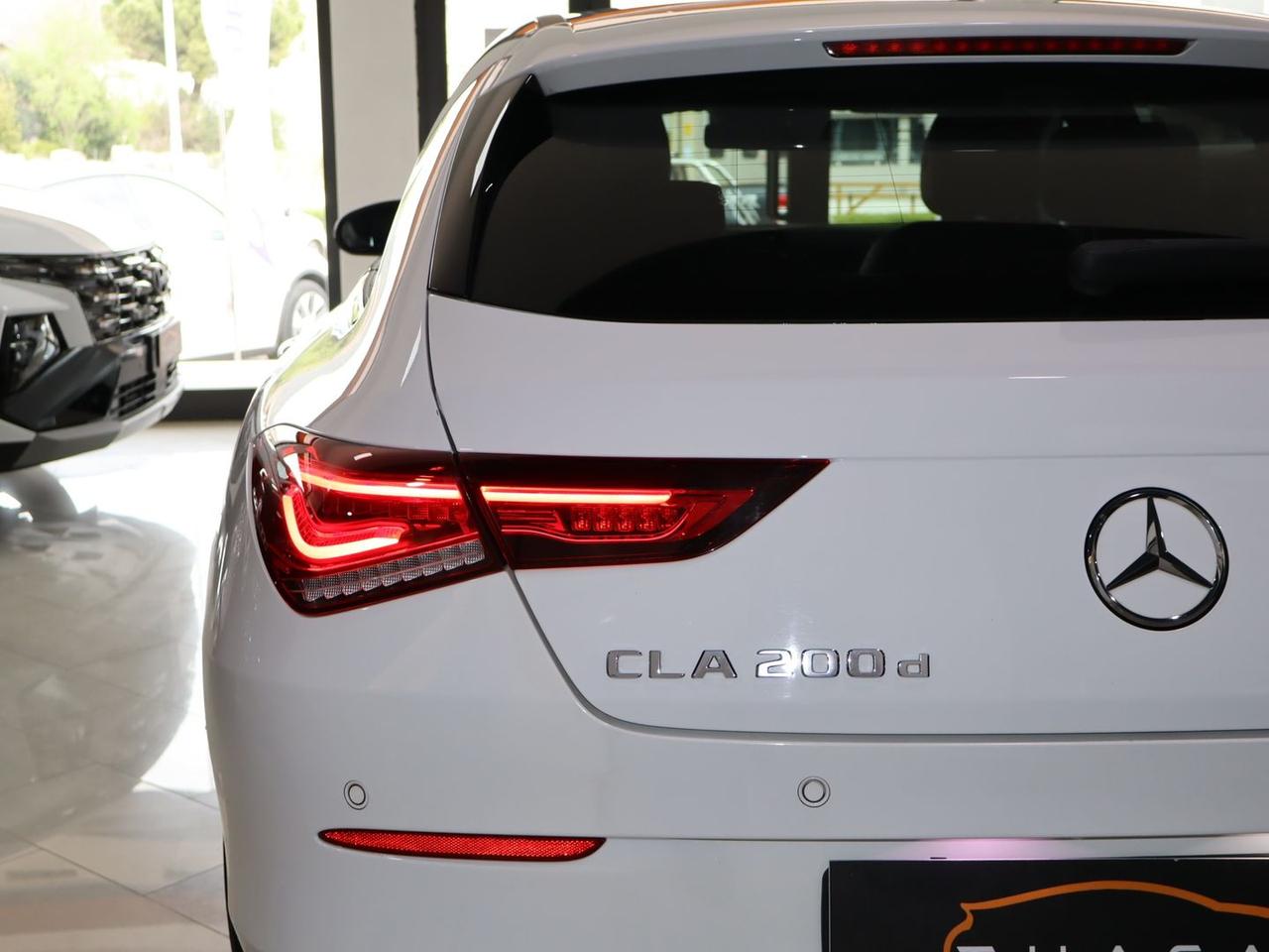 Mercedes-Benz CLA 200 Sport Night Edition C #10210