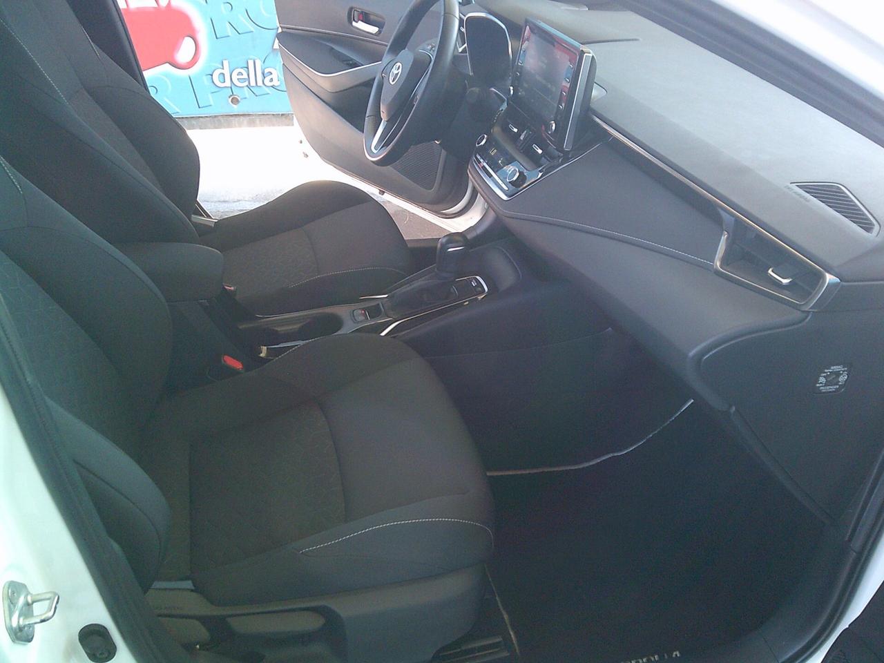 Toyota Corolla 1.8 Hybrid Active Berlina