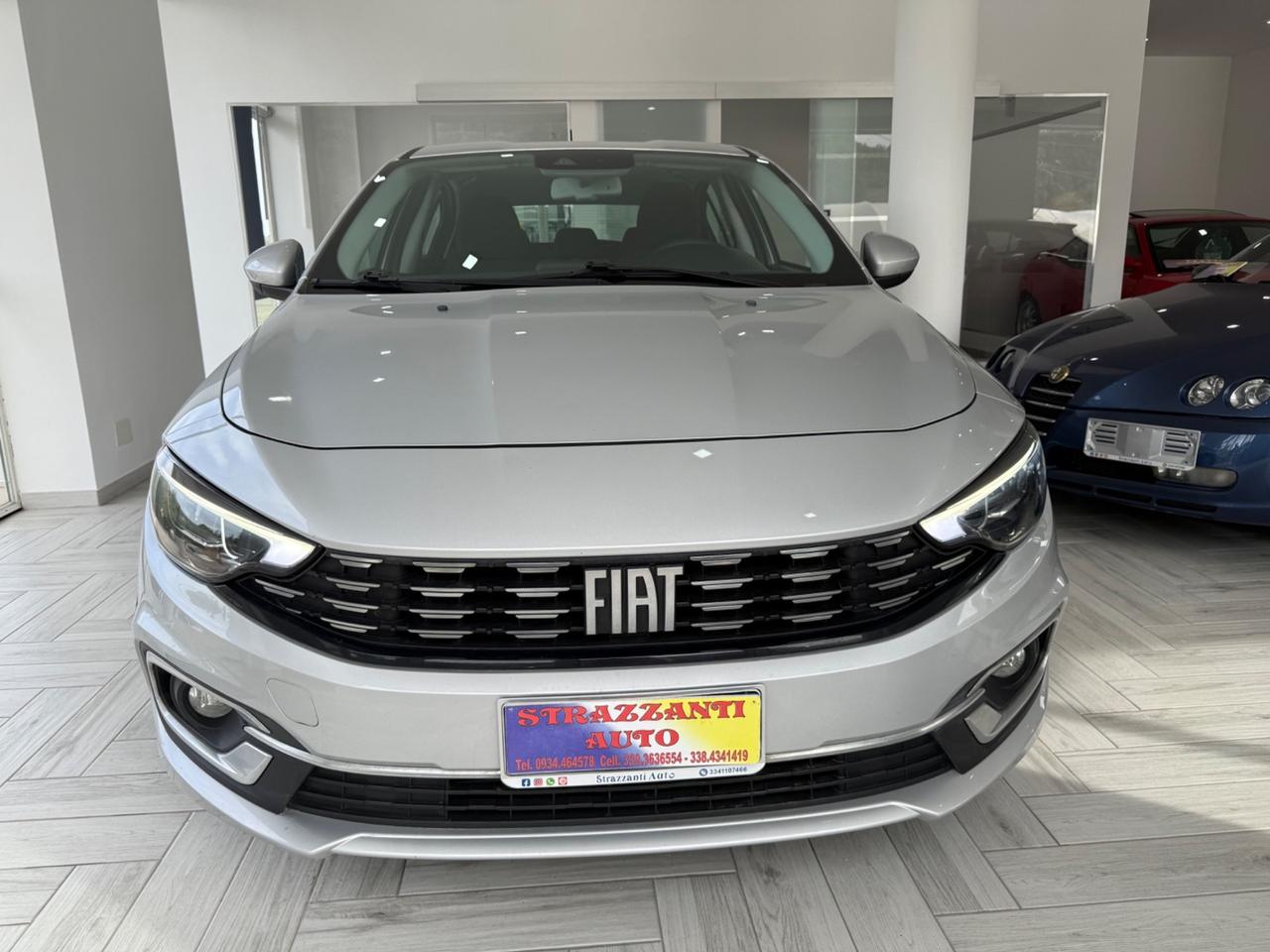 Fiat Tipo 1.6Mjt 5P 130CV LOUNGE+FULL LED/NAV2022