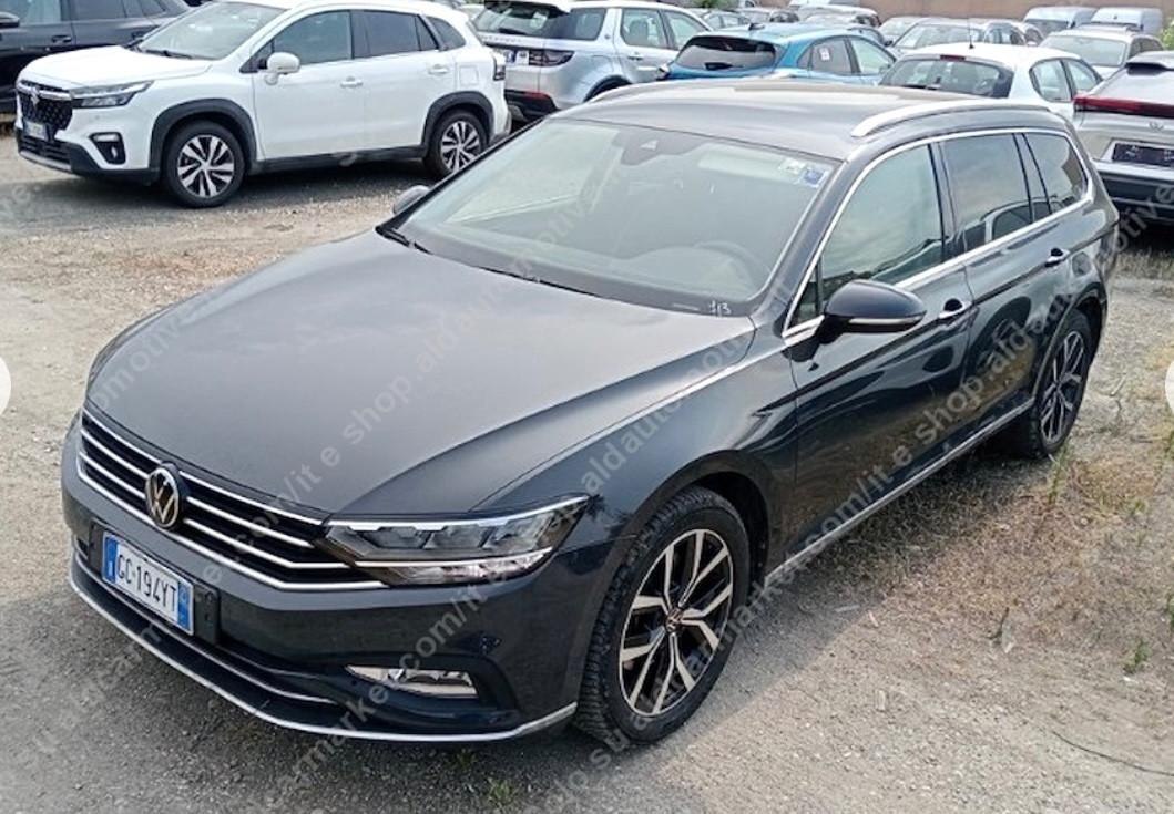 VOLKSWAGEN PASSAT 2.0 Tdi Evo EXECUTIVE - Led 18