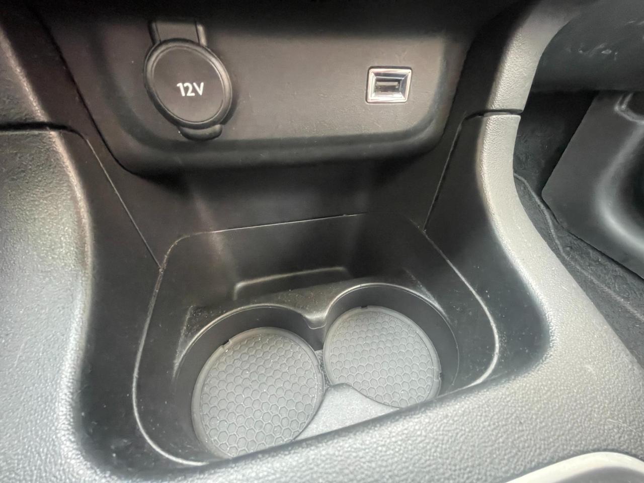 Citroen C3 1.2 puretech Shine s&s 83cv neopatentati my18