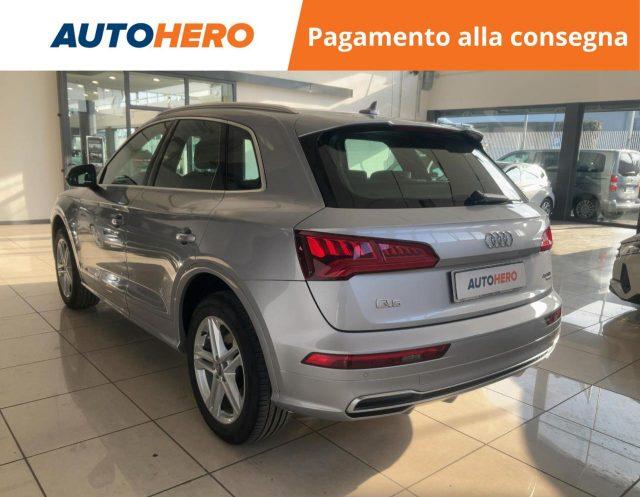 AUDI Q5 40 TDI quattro S tronic Sport