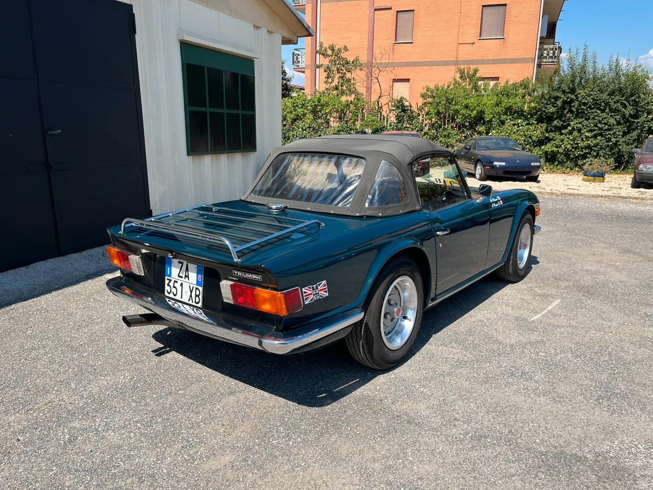 Triumph TR6 2500