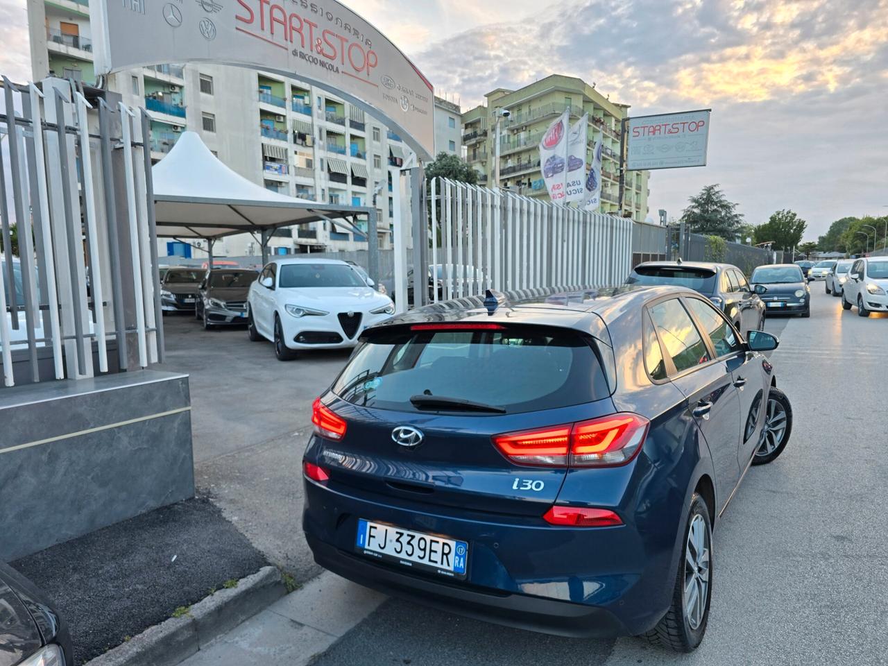 Hyundai i30 1.6 CRDi 110CV 5 porte Comfort
