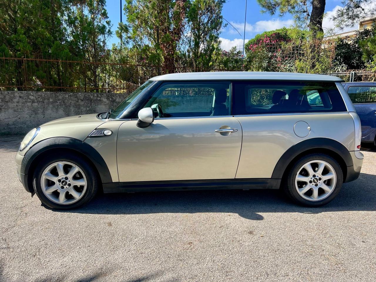 MINI COOPER D CLUBMAN 1.6 C/A - 2009