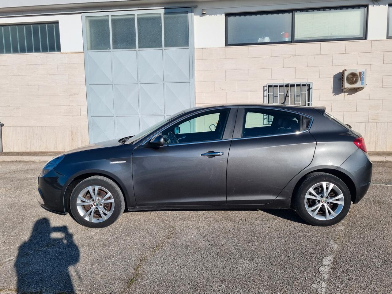 Alfa Romeo Giulietta 1.4 Turbo 120 CV GPL Distinctive
