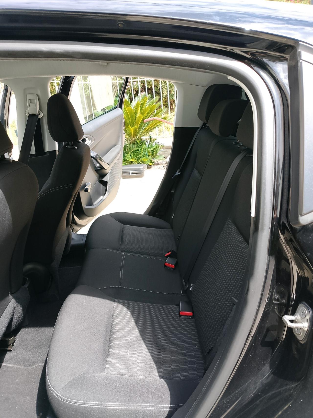 Peugeot 208 BlueHDi 75 5 porte Allure