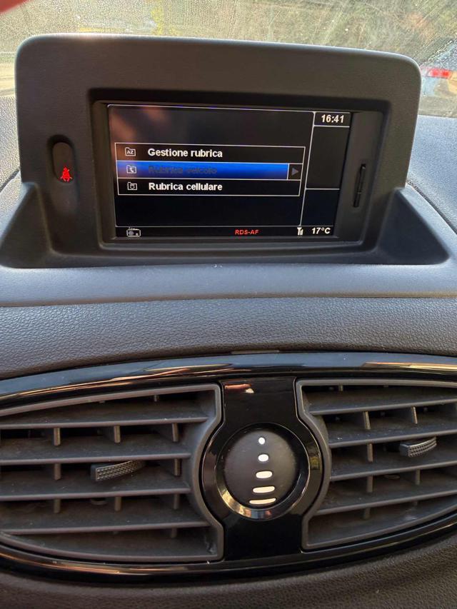 RENAULT Clio 1.2 16V 5 porte Dynamique