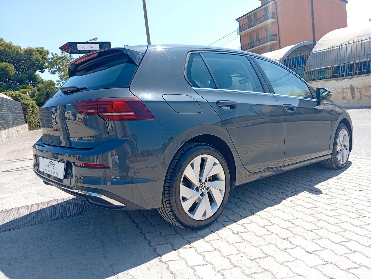 Volkswagen Golf 2.0 TDI 150 CV DSG SCR Style