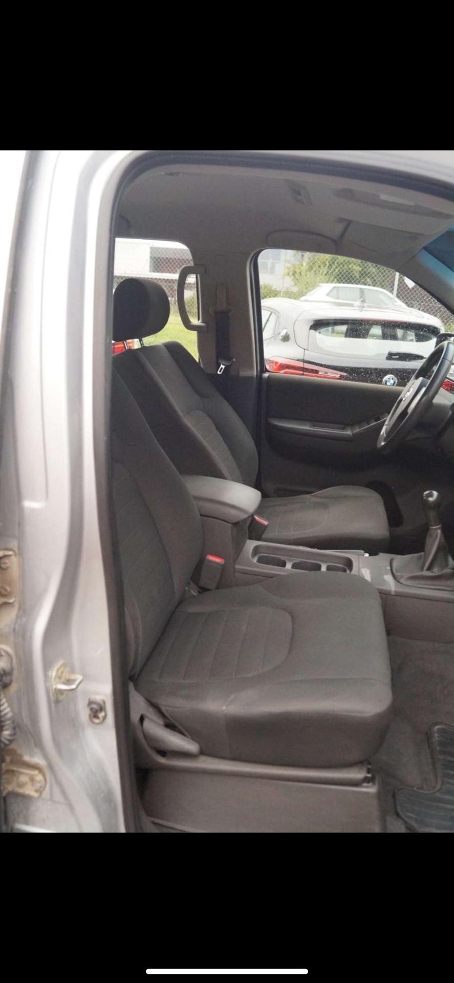 Nissan Navara 2.5 dCi 4 porte Double Cab Sport