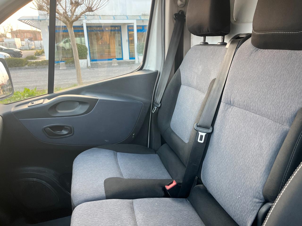 FURGONE OPEL VIVARO TRAFIC PASSO MEDIO