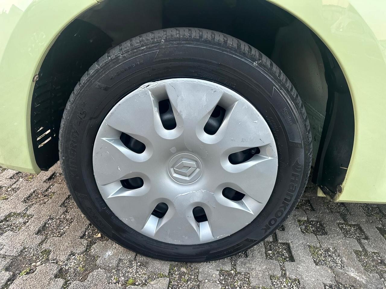 Renault Twingo 1.2 8V Dynamique-04/2008