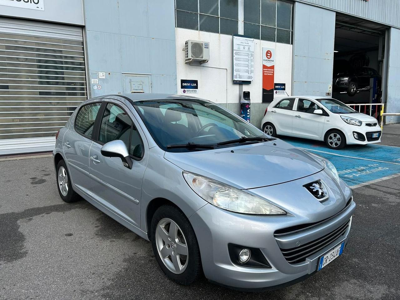Peugeot 207 1.4 HDi 70CV FAP 5p. X Line
