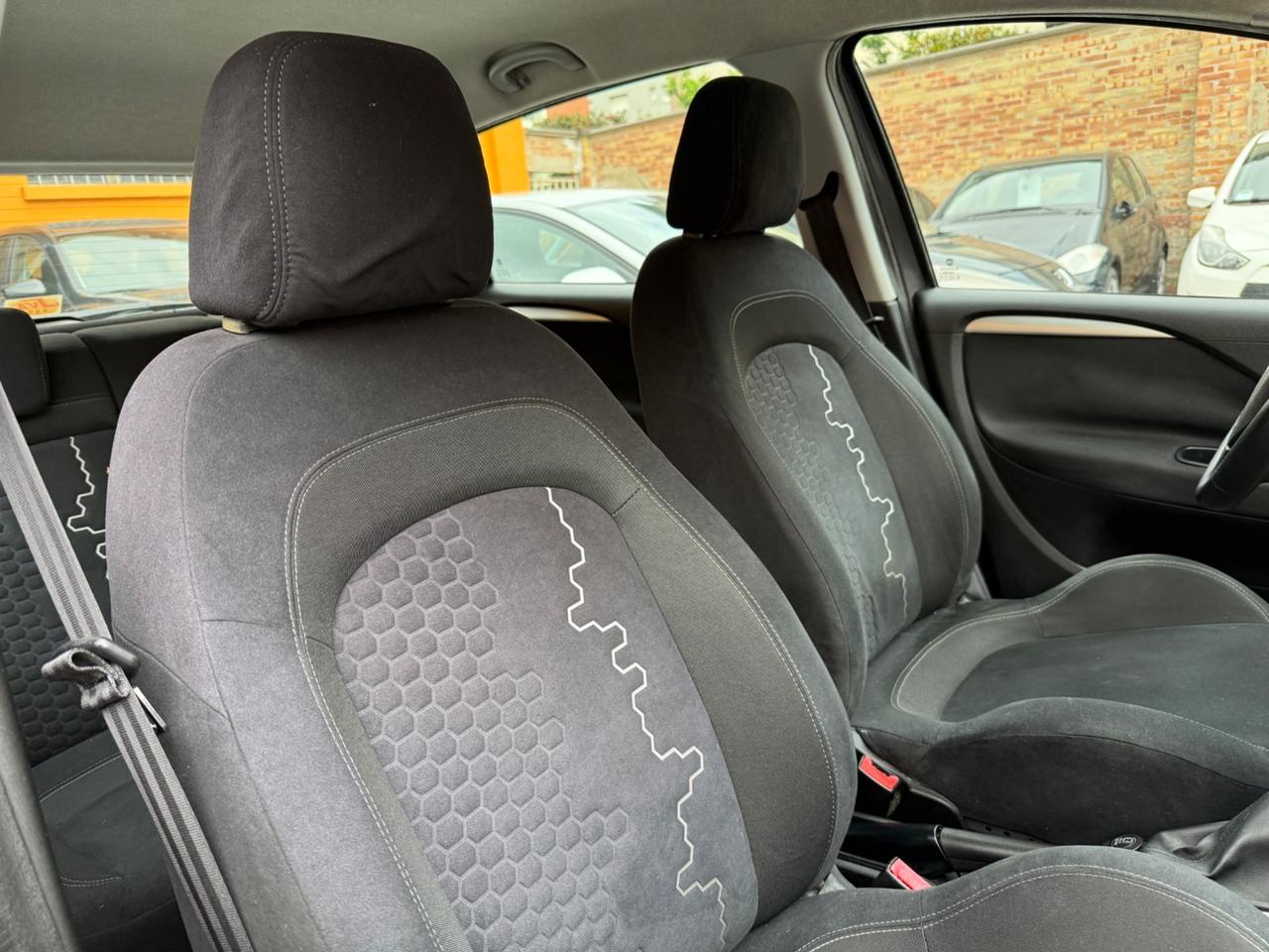 Fiat Punto 1.4 Natural Power Lounge