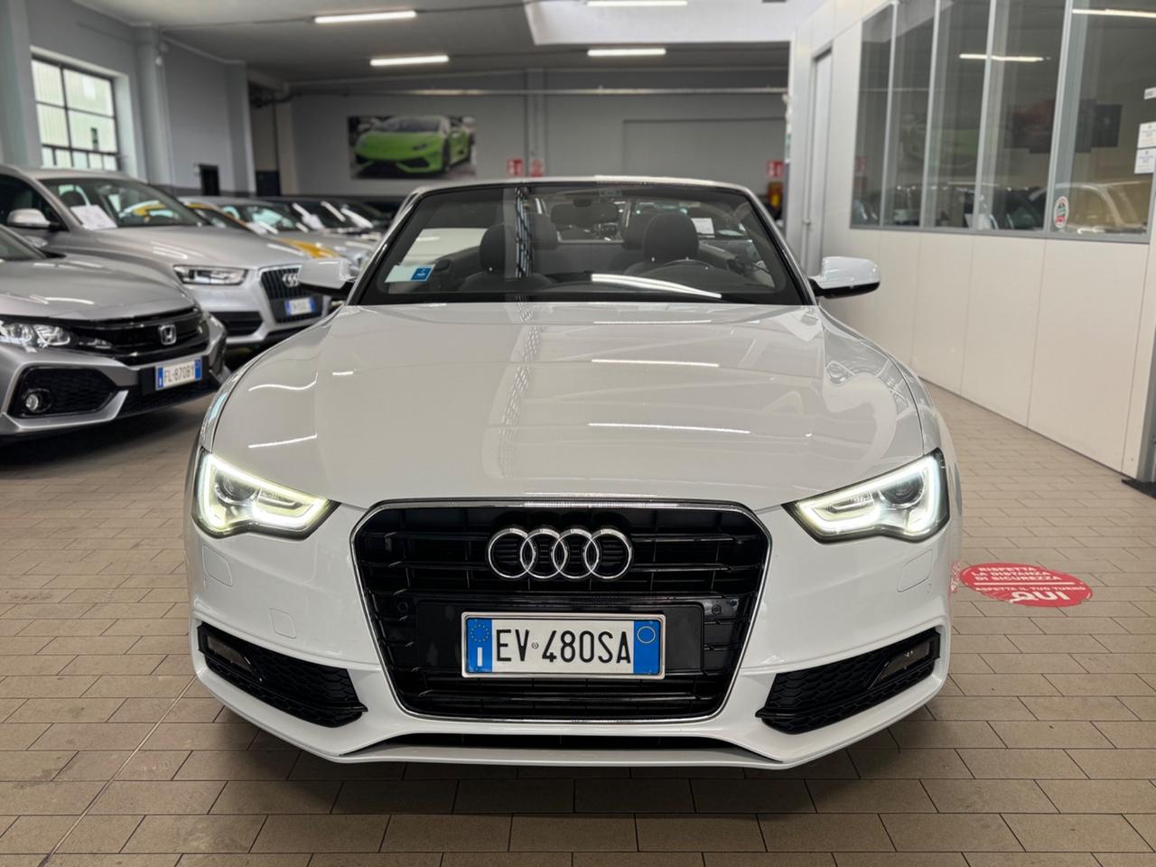 Audi A5 Cabrio 2.0 TDI 177 CV S Line S-Line