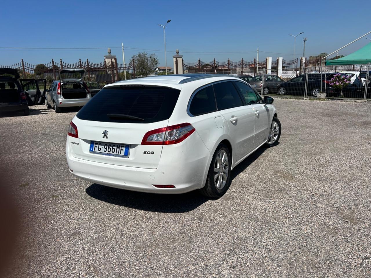 Peugeot 508 BlueHDi 180 EAT6 S&S SW Allure
