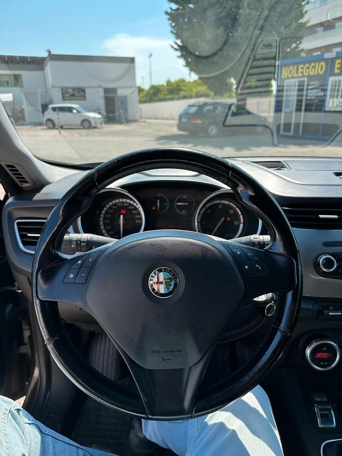Alfa Romeo Giulietta 2.0 JTDm-2 140 CV Exclusive