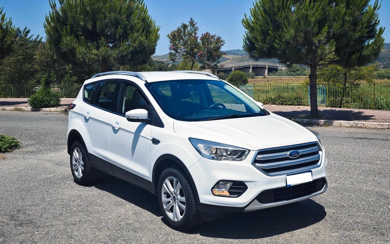 Ford Kuga 1.5 TDCI 120 CV S&S 2WD ST-Line