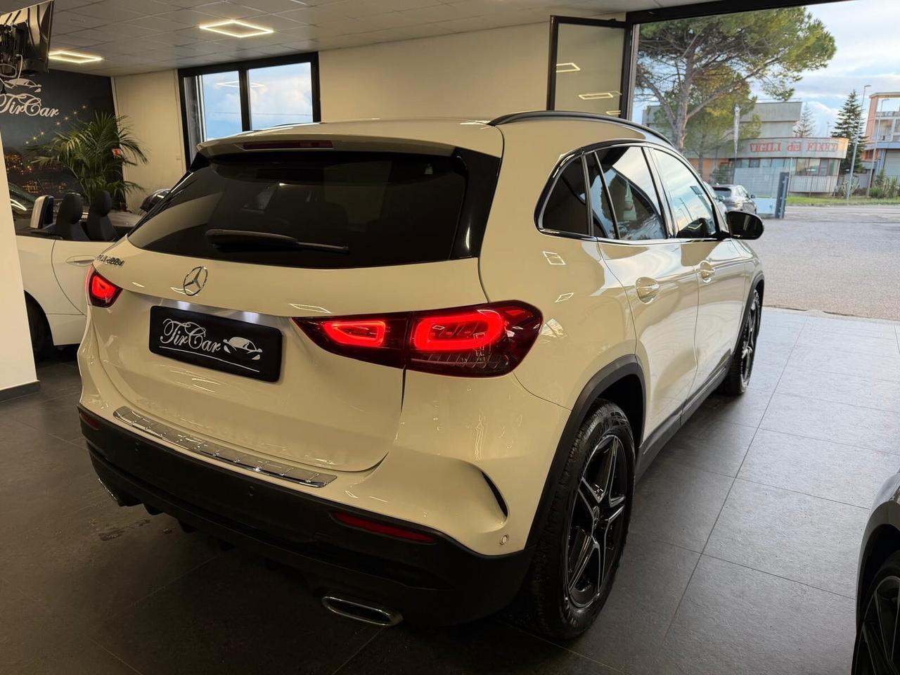 MERCEDES-BENZ GLA 200D PREMIUM 2.0 150CV PELLE NAVI CAM ANNO 2022