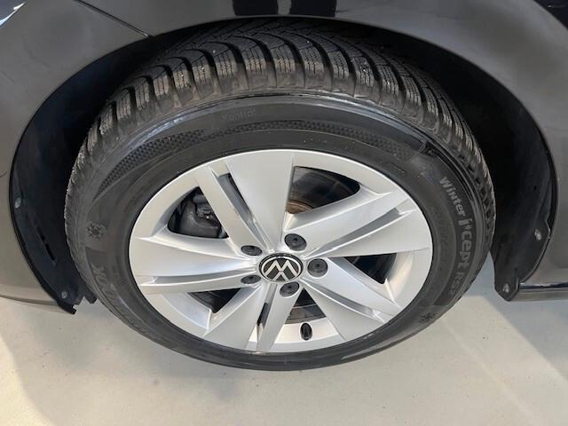 VOLKSWAGEN GOLF 1.5 TSI EVO LIFE CAMBIO MANUALE