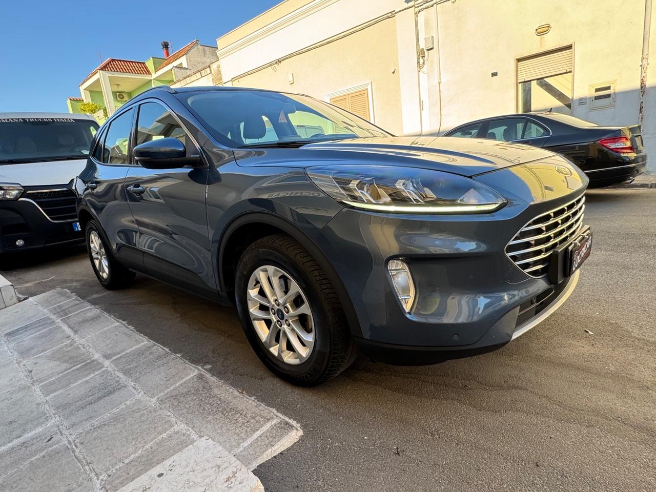 Ford Kuga 2.0 EcoBlue Hybrid 150 CV 2WD Titanium