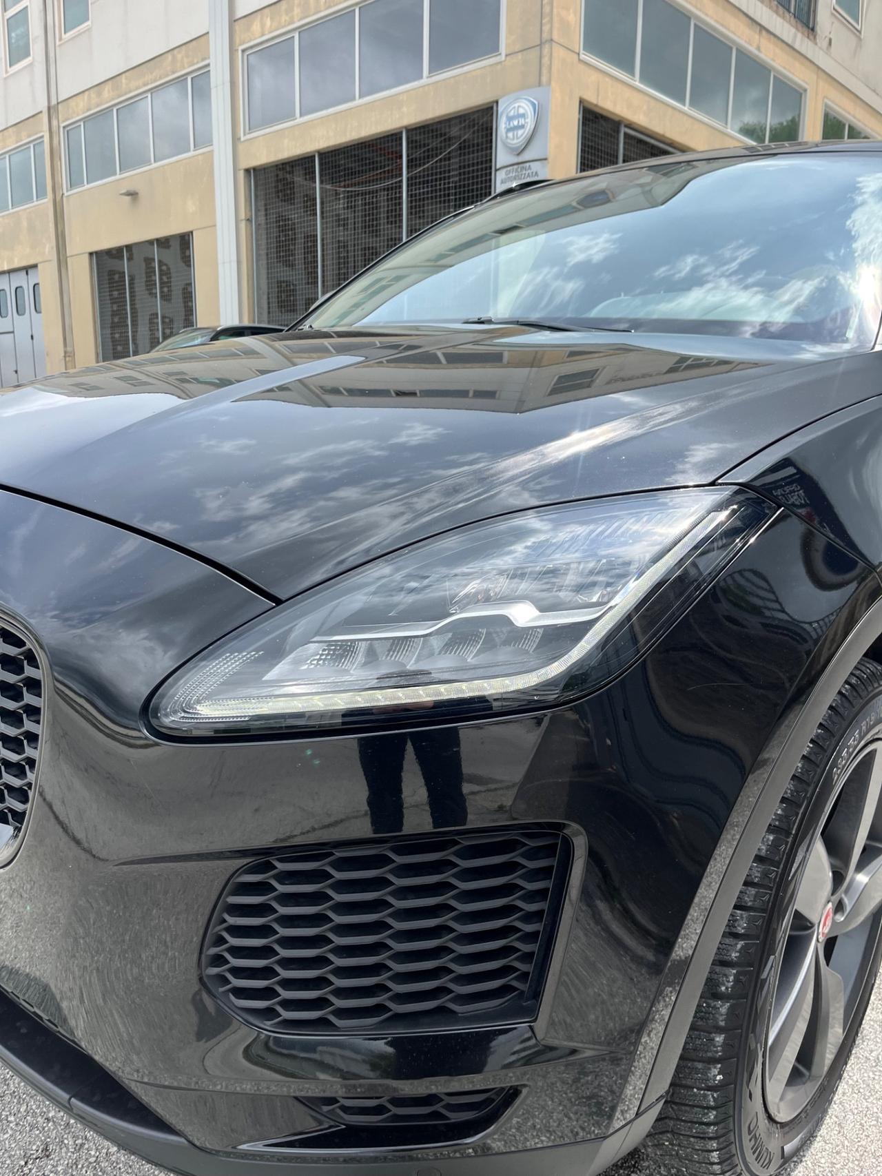 Jaguar E-Pace 2.0D 180 CV AWD R-Dynamic