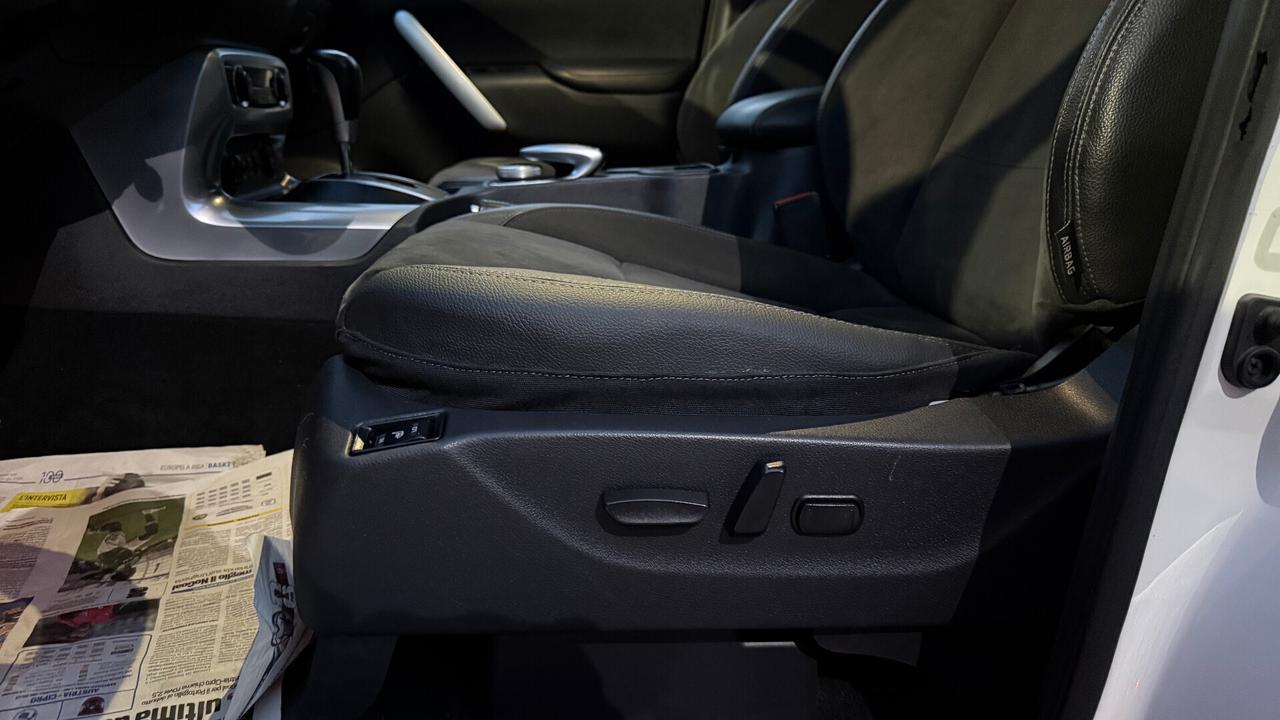 Mercedes-benz X 250 D 4 MATIC PICK-UP