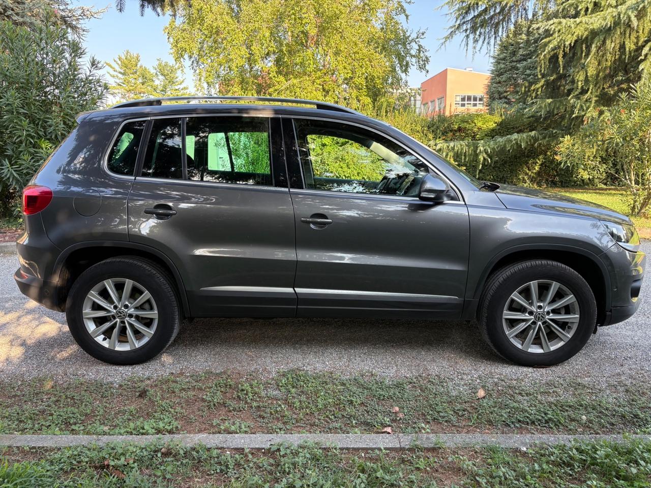 Volkswagen Tiguan 2.0 TDI 140CV 4MOTION DSG Sport & Style(Manutenzione Ufficiale VW)