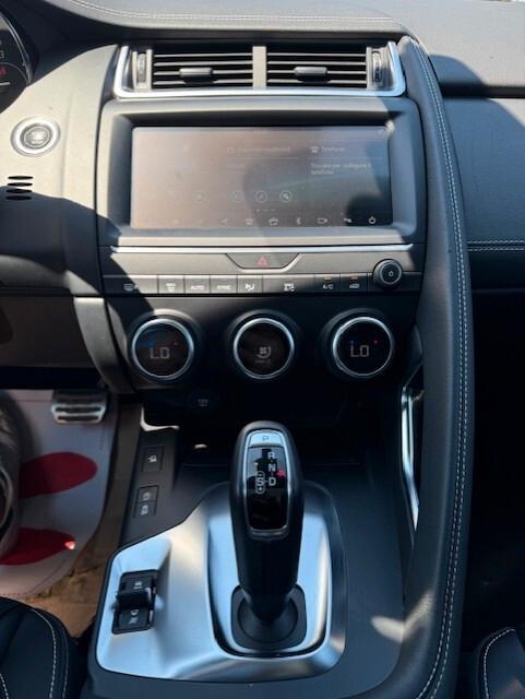 Jaguar E-Pace 2.0D 150 CV AWD aut. R-Dynamic S