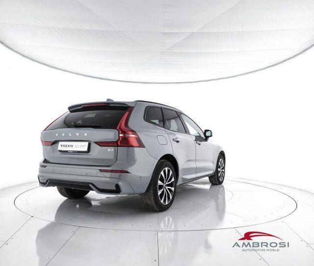 VOLVO XC60 B4 automatico Plus Dark