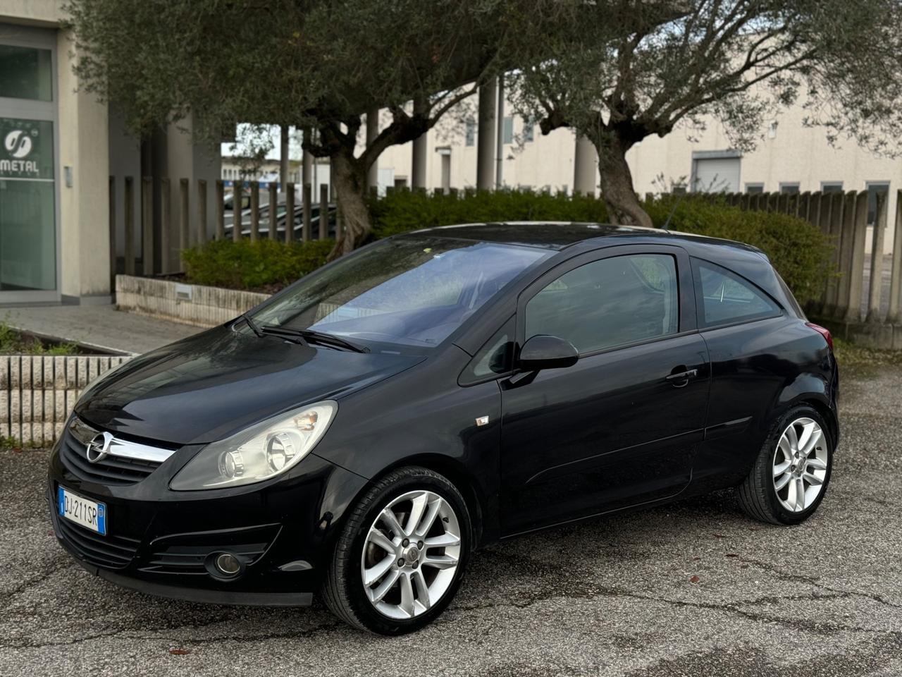 Opel Corsa 1.3 CDTI 90CV 3 porte Sport