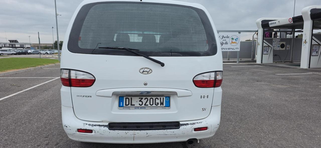 Hyundai H-1 2.5 CRDI PL 3 posti Van Style