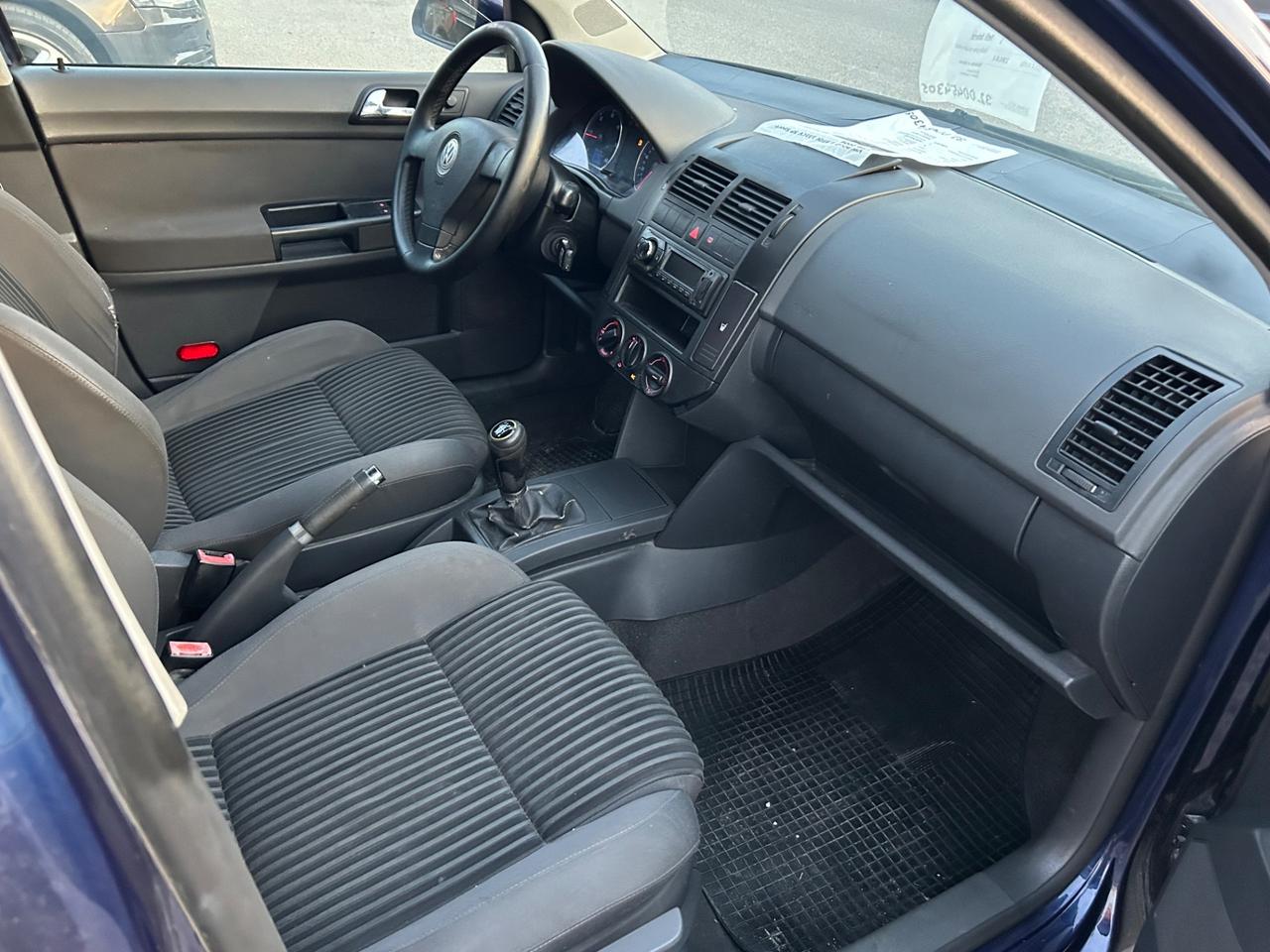 Volkswagen Polo 1.9TDI 130CV 5p Sportline NEOPATENTATI