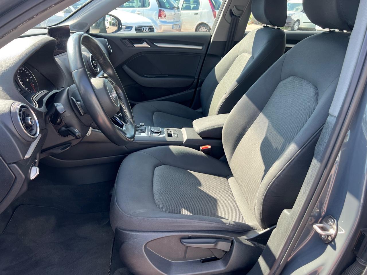Audi A3 SPB 30 TDI S tronic Business