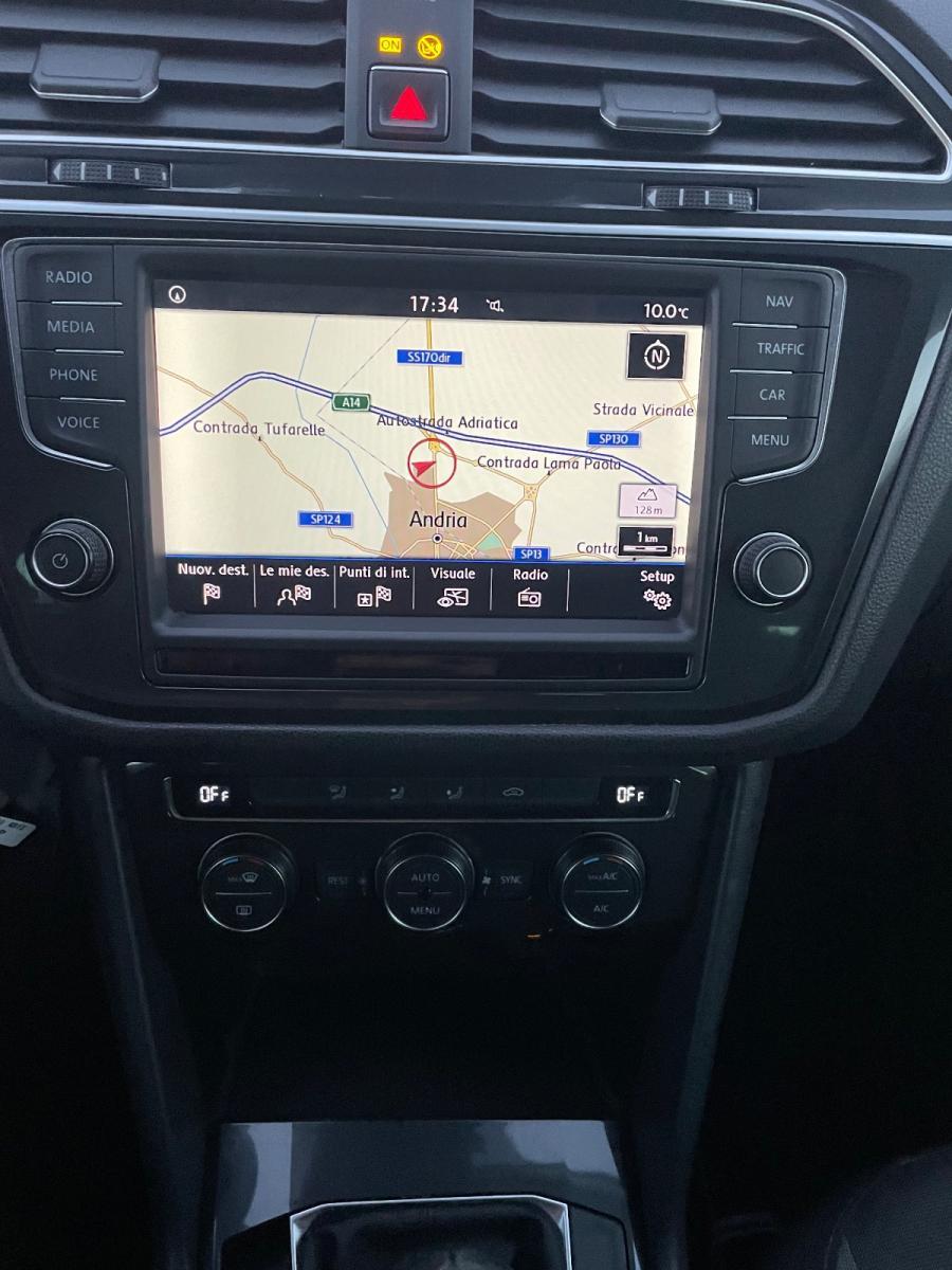 VOLKSWAGEN - Tiguan - 1.6 TDI Style BMT