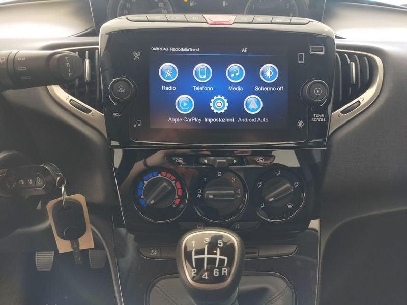 Lancia Ypsilon 1.0 FireFly 5 porte S&S Hybrid Gold