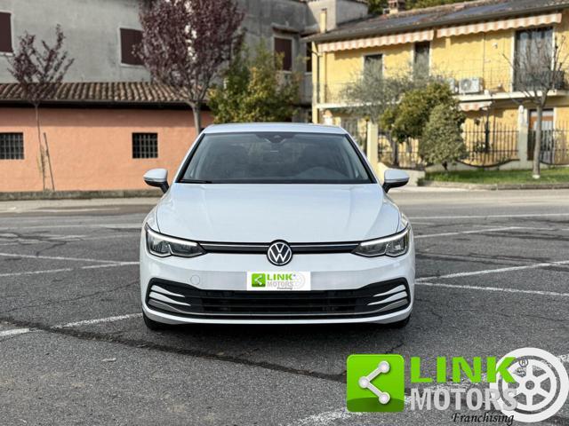 VOLKSWAGEN Golf 8 ACTIVE