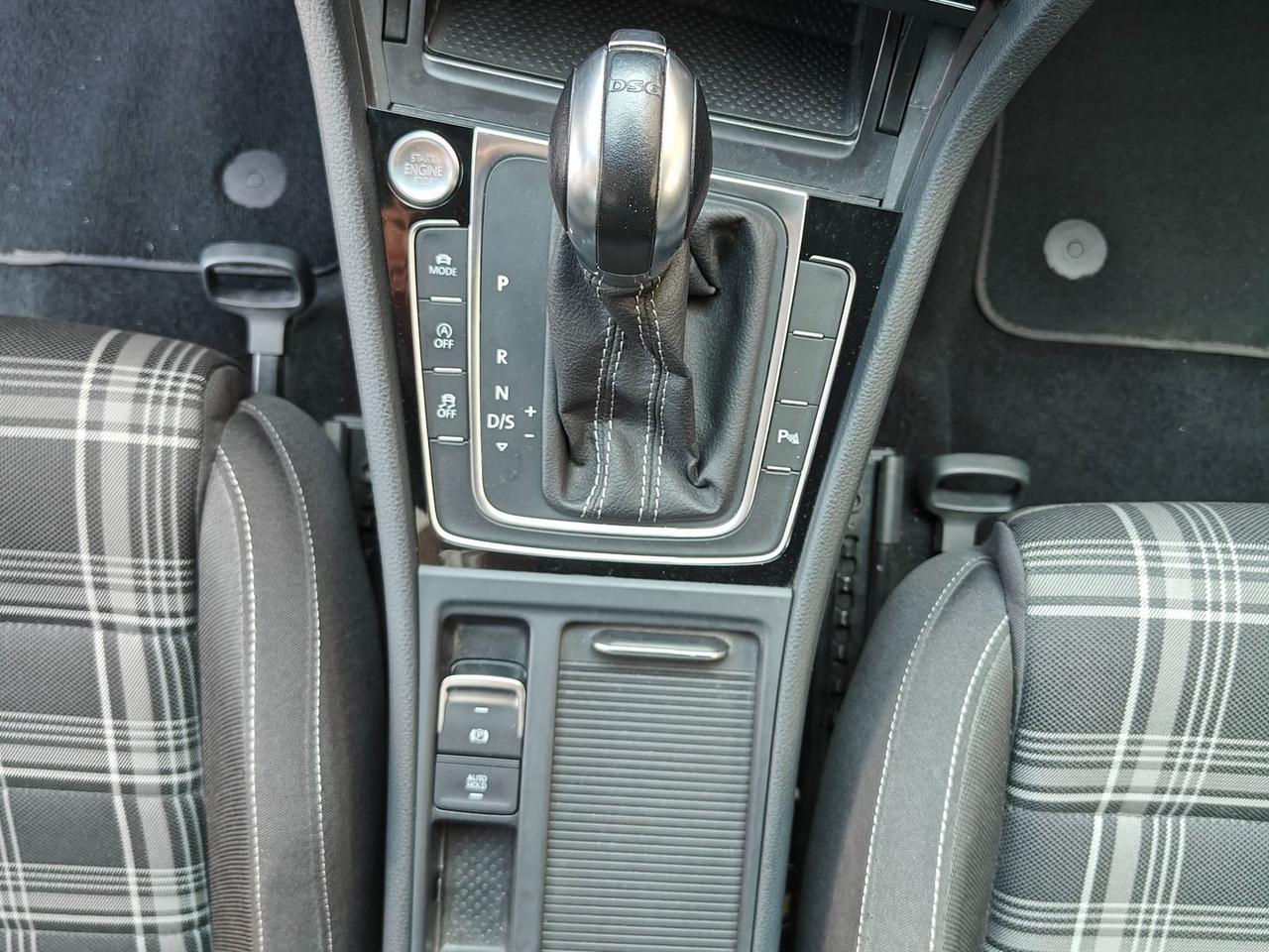 Volkswagen Golf VW Golf 2.0 TDI BlueMotion 7 #6522