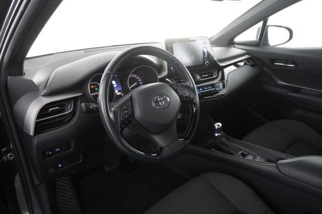 TOYOTA C-HR C-HR 1.8 Hybrid E-CVT Business