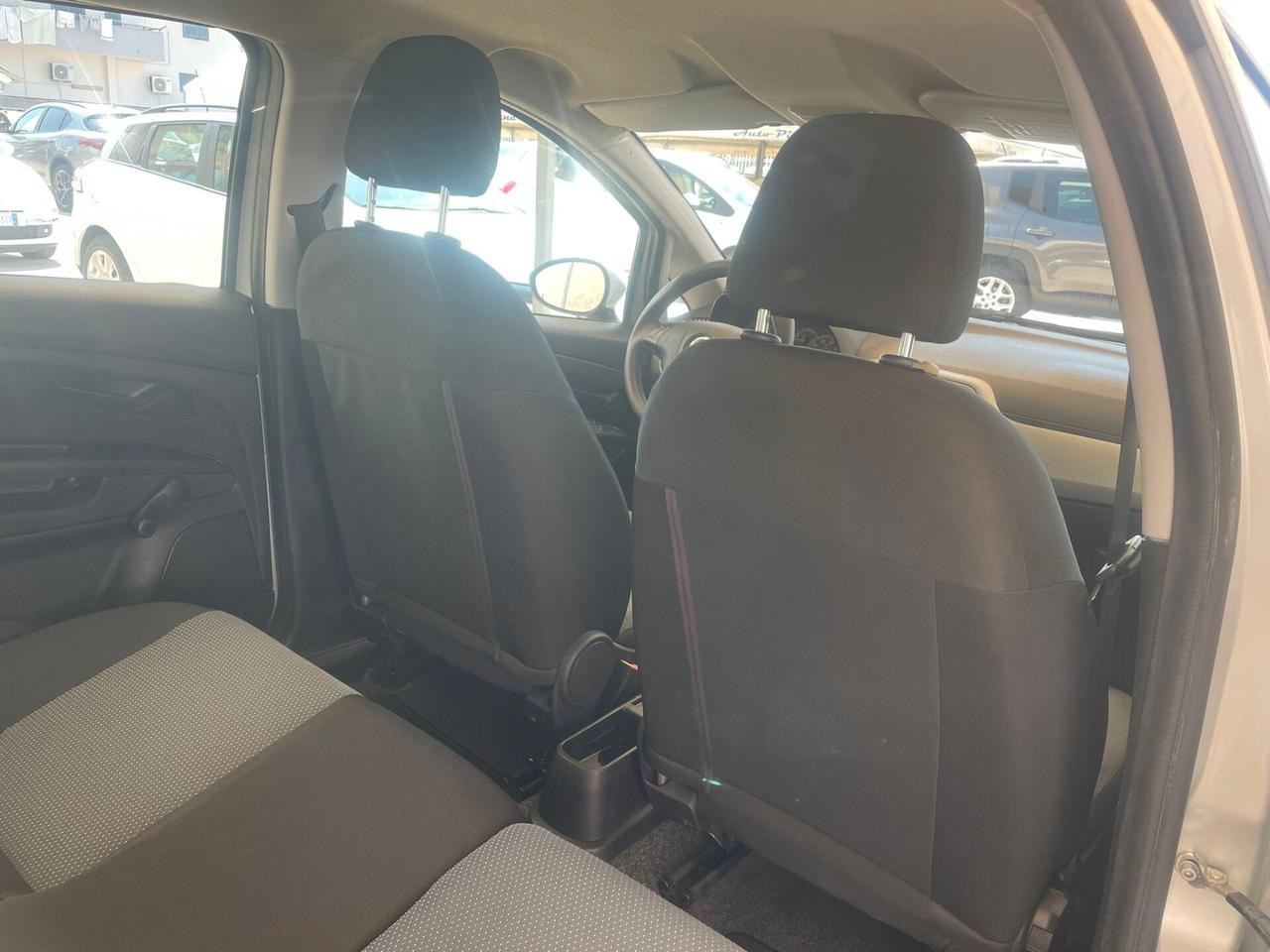 Fiat Punto 1.4 8V 5 porte Easypower Lounge