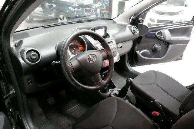 TOYOTA Aygo 1.0 12V VVT-i 5 porte Active Connect