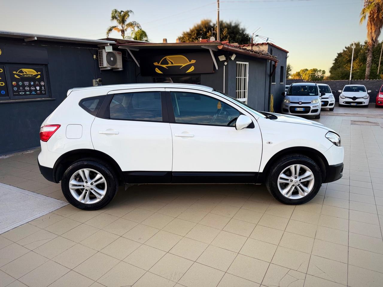 Nissan Qashqai 2.0 dCi DPF Tekna Garanzia 12 Mesi