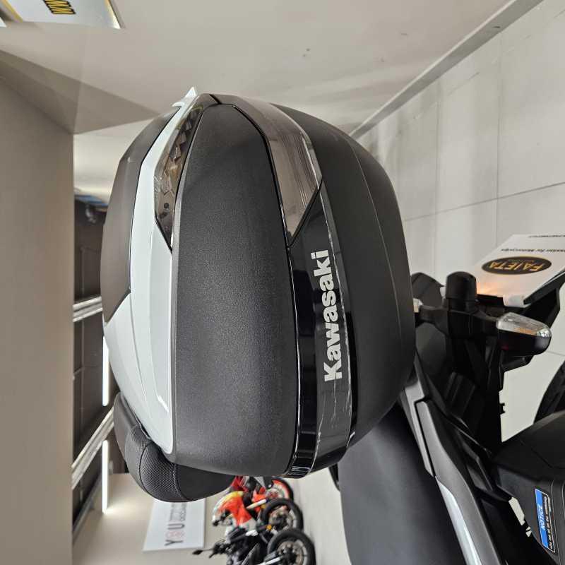Kawasaki Versys 650 Grand Tourer - 2021