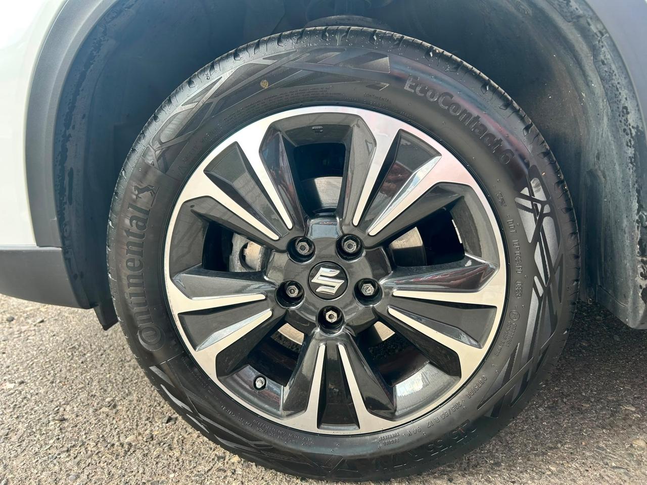 Suzuki Vitara 1.4 Hybrid Top