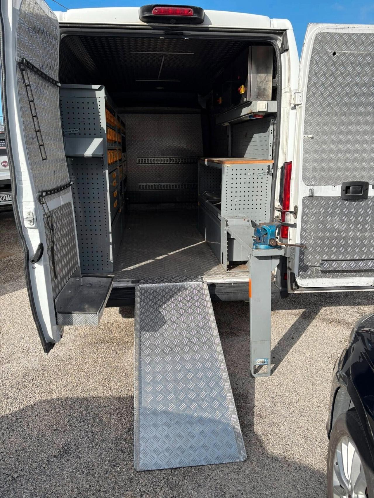 Fiat Ducato maxi 180cv officina mobile inverter 1200w